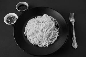 Veg Hakka Noodles