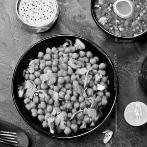 Aloo Chana Chaat Salad
