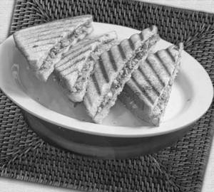 Masala cheese sandwich