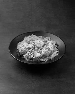 Chicken Singapore Mee Foon Noodles