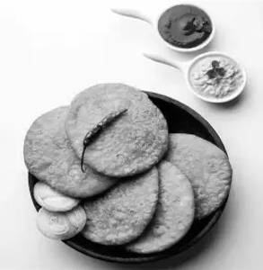 Pyag Kachori 2 Piece