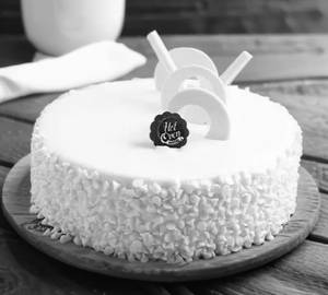 White forest cake( 1 kg to 1250gm)