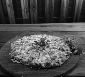 Old School Veg Pizza