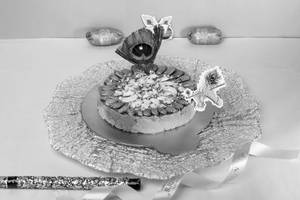 Milk Cake Ka Cake 500gm (sabut Dryfruit Decoration)