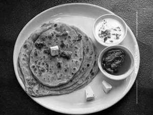 Paneer Paratha [Butter]