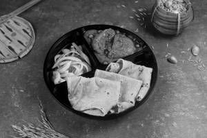Hurohuri Alum Dum Roti Combo