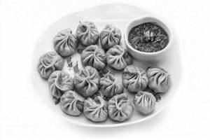 Veg Manchurian Momos