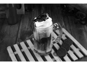Oreo Shake [300ml Glass Bottle]
