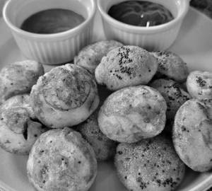 South Indian Appe (12 Pieces)