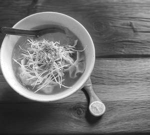Soup momo pork