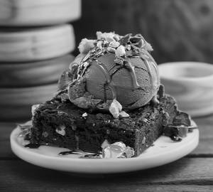 Brownie Gone Nuts