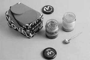 2 Mousse Jars Hamper