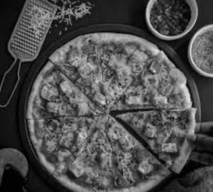 Panner chicken pizza