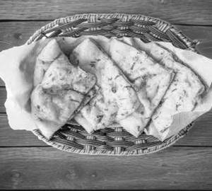 Cheese naan