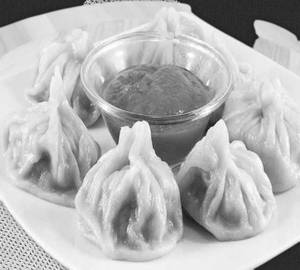 Paaner special steam momo