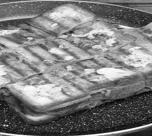 Grilled pav bhaji sandwich