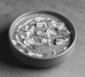 Lasooni palak paneer