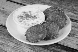 Sabudana vada + Chatani