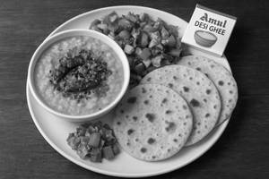 Dal Tadka Butter Veg Raita ,salad With 4 Amul Desi Ghee Chapati