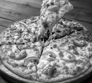 Veg Delight Pizza