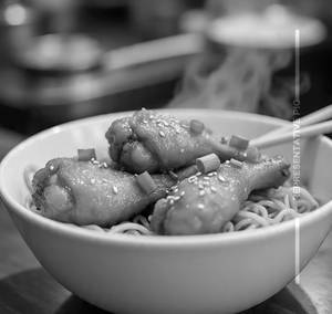 Chicken Drumstick Noodles Bowl                                           