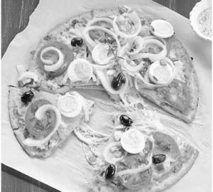 Boiled Eggs Pizza (Medium)
