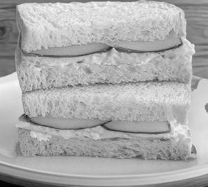 Cold cucumber chutney sandwich