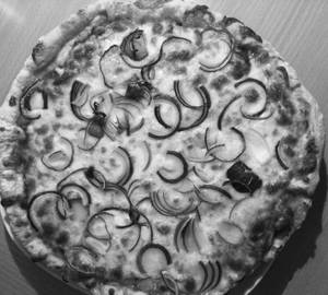 Onion Pizza