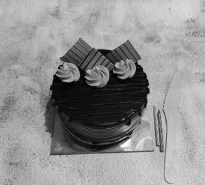 Chocolate Truffles Bento Cake (250Grams)