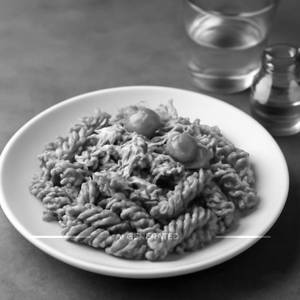 Fusilli with Basil Pesto