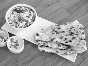 2 Naan With Chole                                       