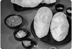 Chola Bhatura