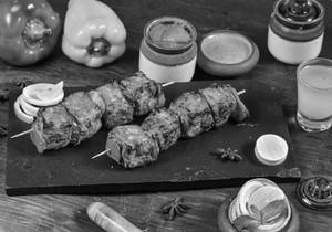 Achari Paneer Tikka