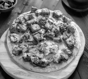 Makhani Paneer Pizza