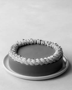 Chocolate & Vanilla Cake (1kg)