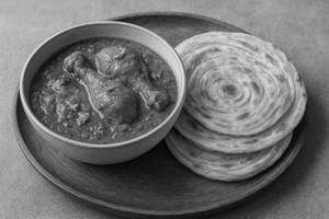 Chicken Masala with Laccha Paratha