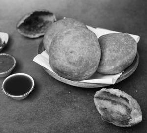 Plain Kachori ( 1 Pieces )