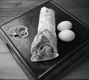 Double egg chicken roll