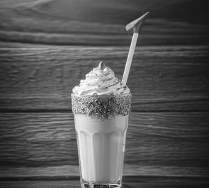 Natural Pista Nut Milk Shake