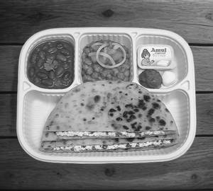 Paneer Paratha Thali