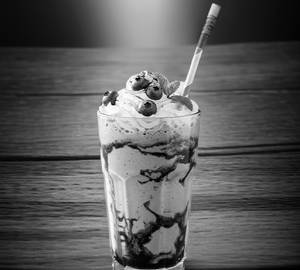 Black Currant Milk Shake