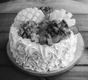 Fresh Fruit Cake