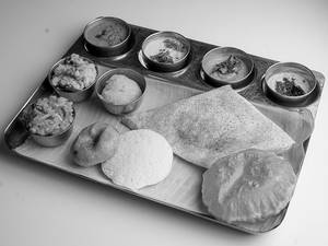 Mini Tiffin