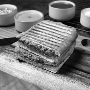 Tuscan Sun Dried Tomato & Pesto Panini