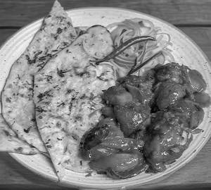 1 Naan & Chilly Chicken