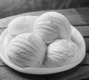 Mango Fudge Trible (special Ice Cream)