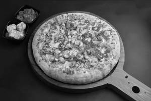 Deluxe Veg Pizza