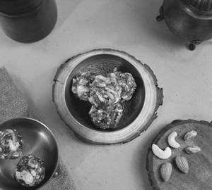 Dry Fruit Laddu