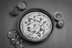 Loaded Chicken Pizza