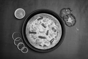 Onion Capsicum Pizza